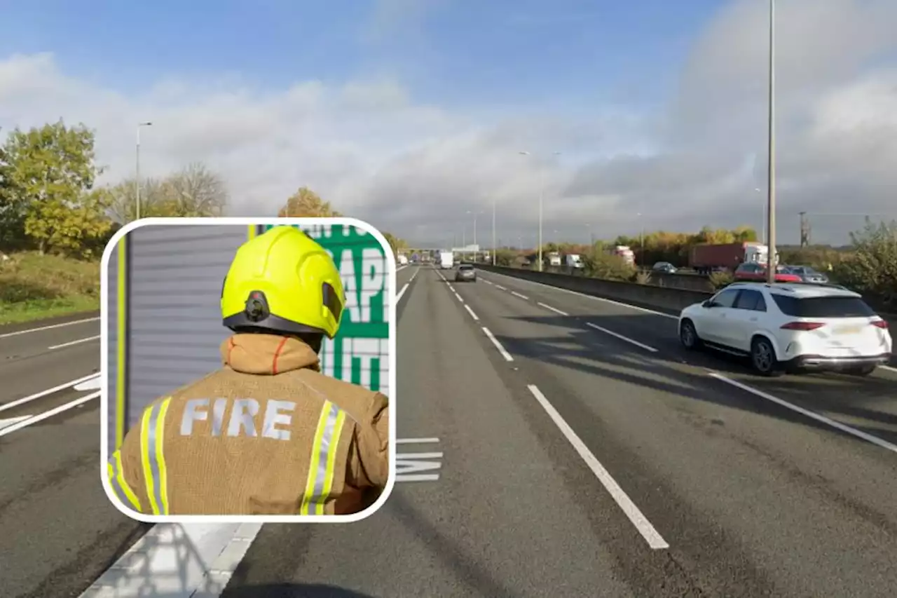 Car on fire caused severe M1 delays