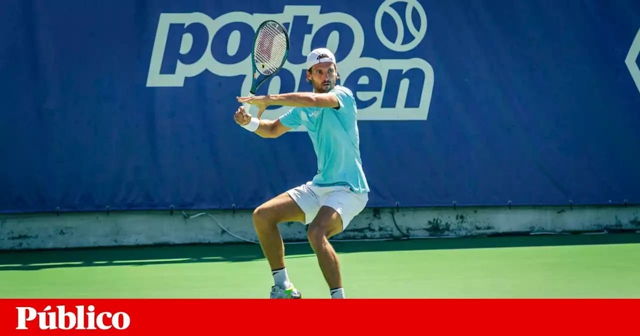 João Sousa vence pela terceira vez no Porto Open