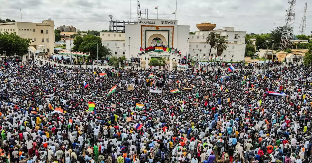 West African bloc seeks solution to Niger coup as deadline nears