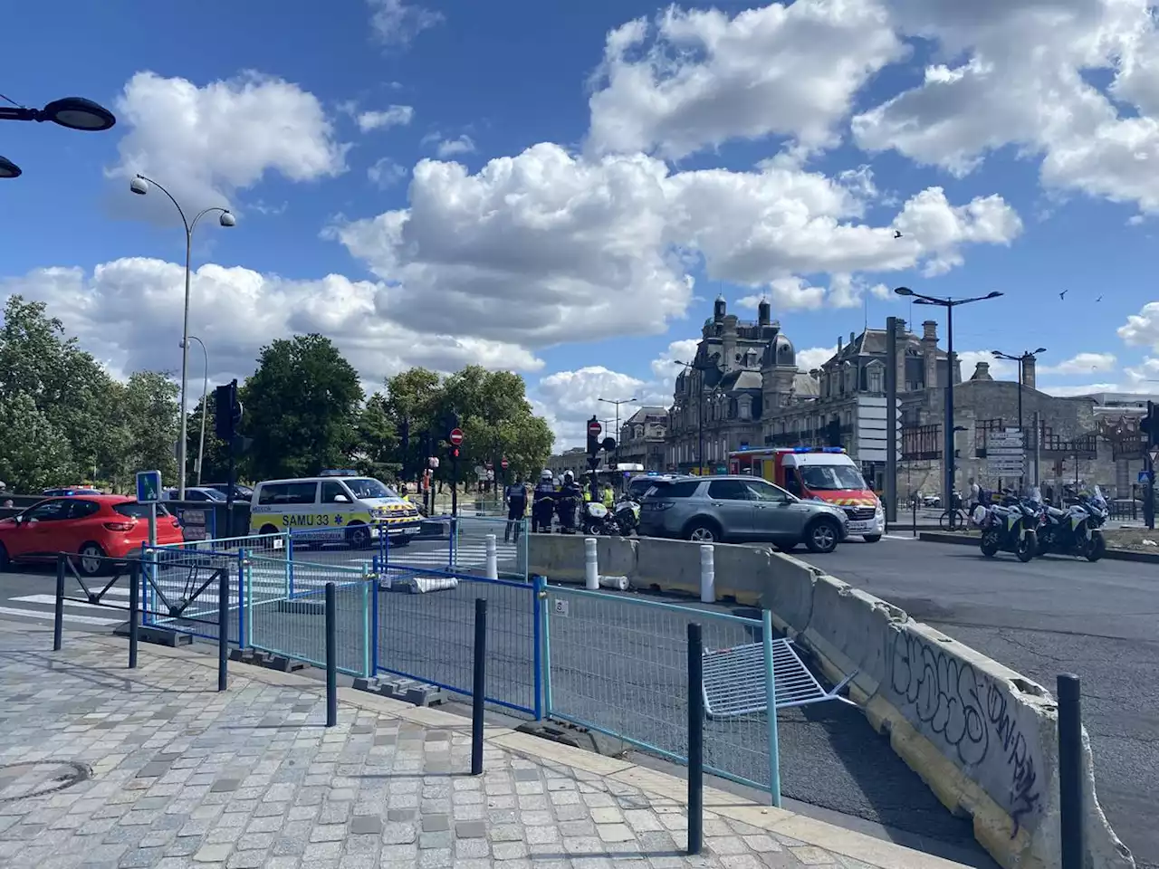 Bordeaux : un homme décède dans un accident de moto boulevard des Frères-Moga