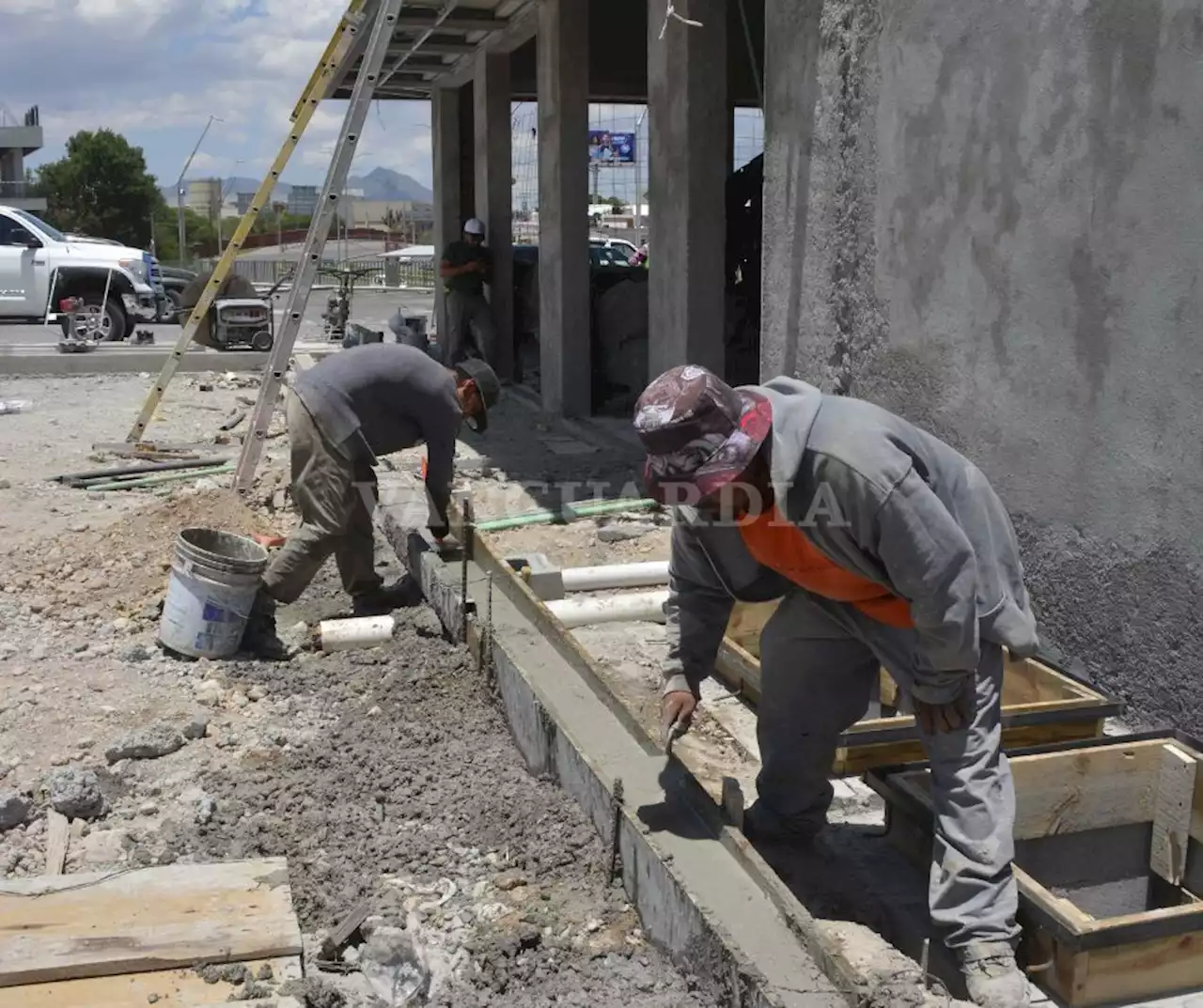 Aceleran la instalación de nueva Starbucks al sur de Saltillo