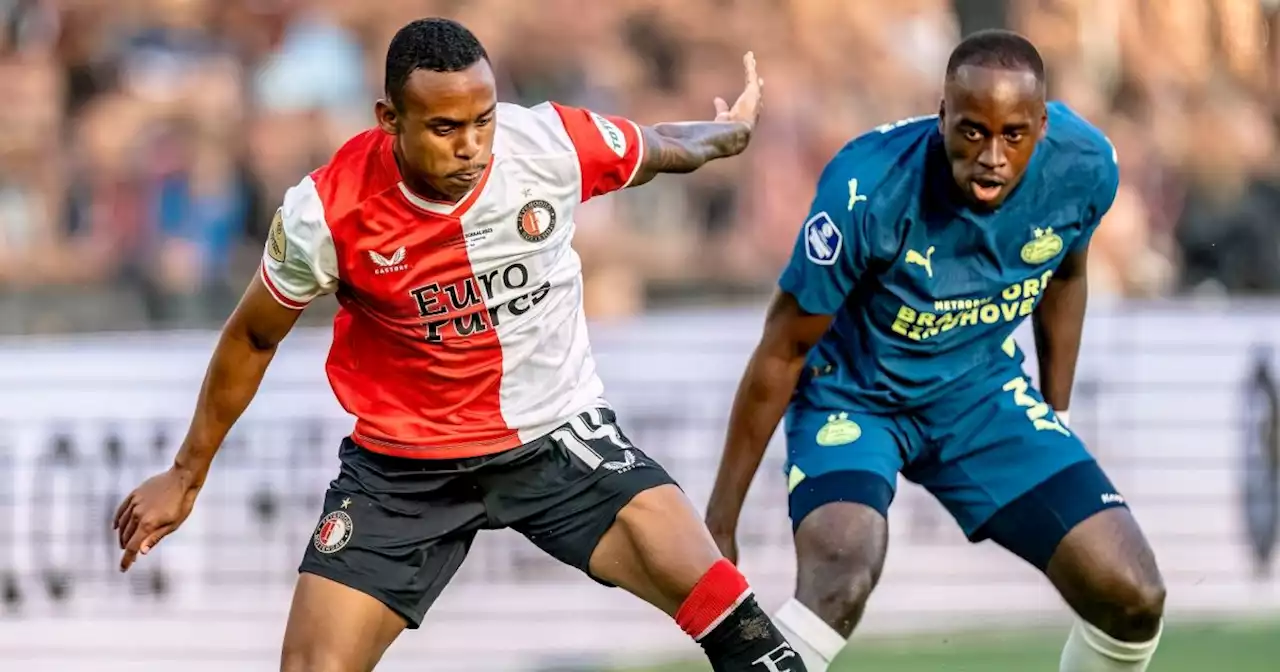 LIVE: vermakelijke openingsfase in De Kuip, PSV sticht eerste gevaar via Lang