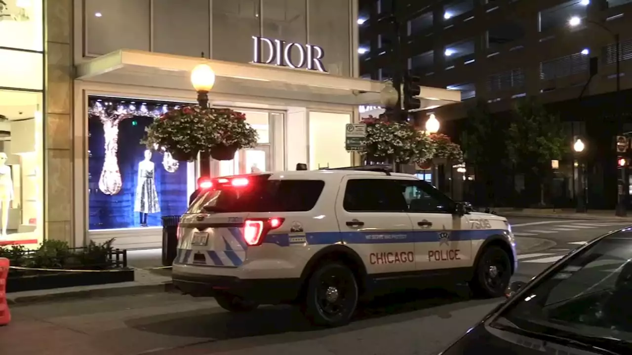 Chicago Dior store in Gold Coast robbed at gunpoint, CPD says