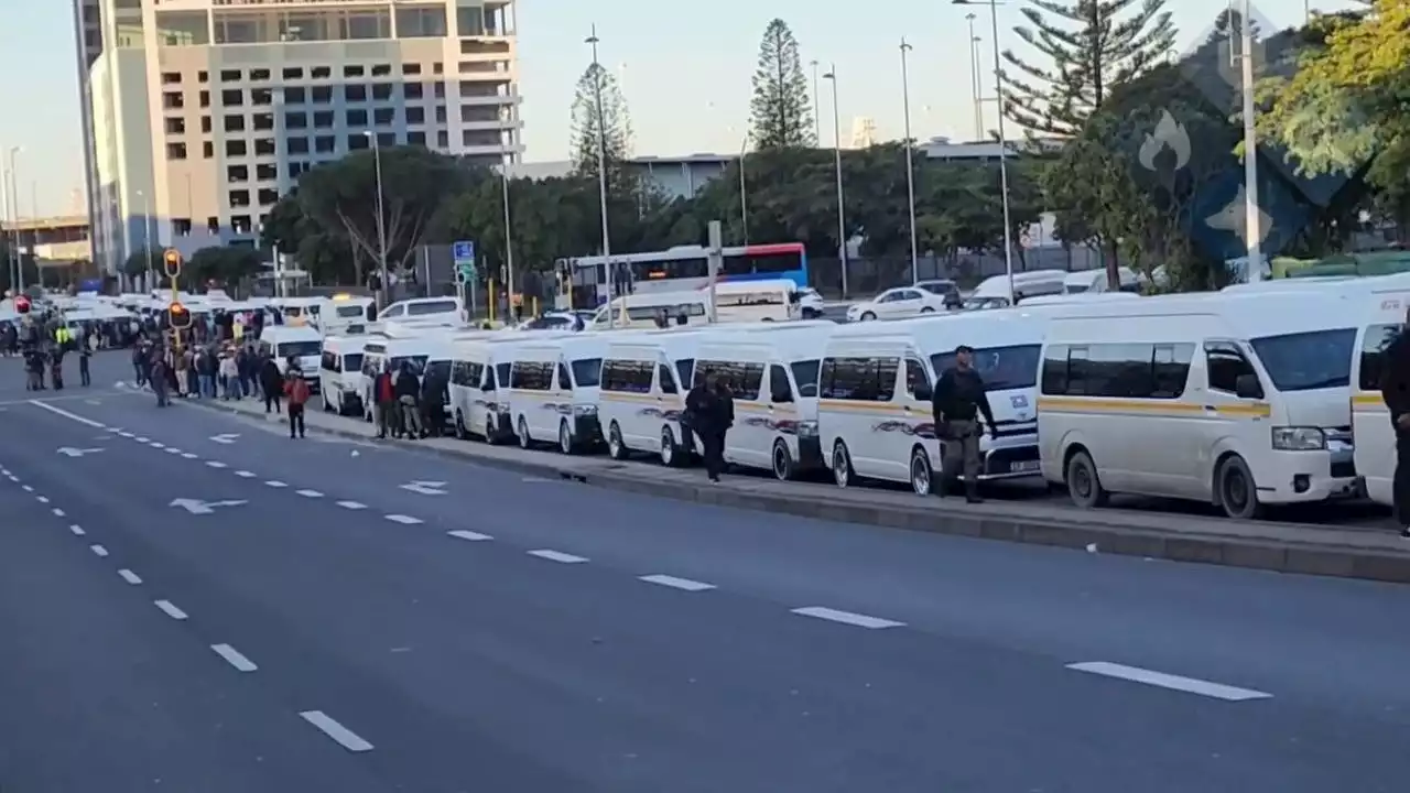 WCG proposes resolutions to Cape Town taxi strike, as long as violence ends