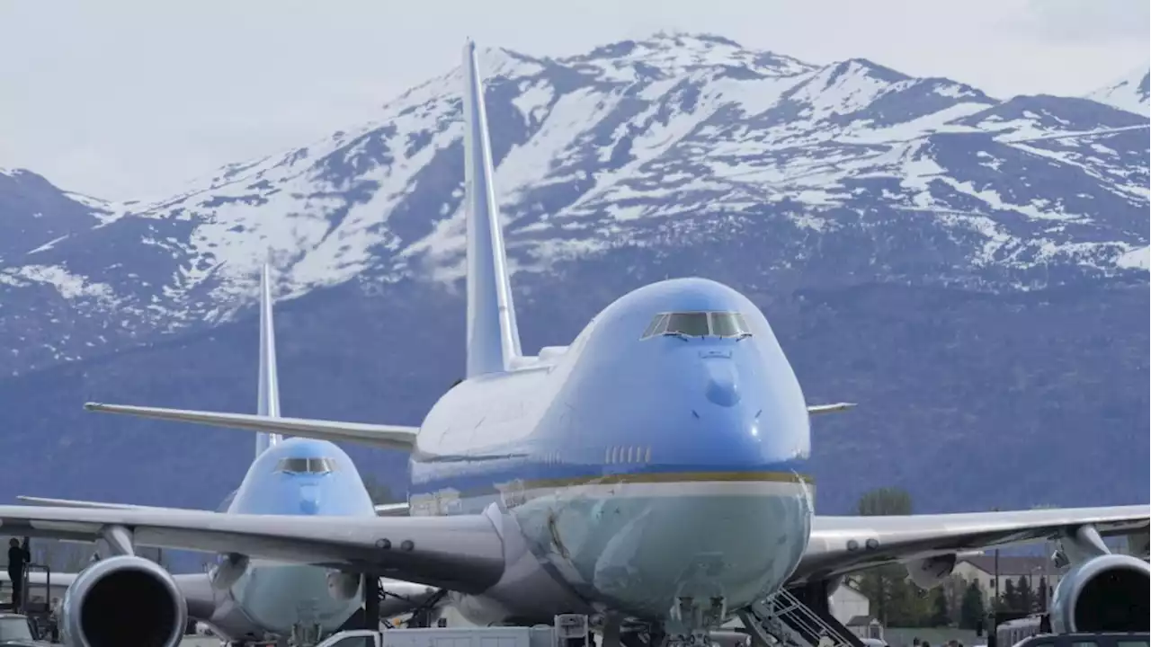 Remote volcano in Alaska spews new ash cloud, prompting aviation warnings