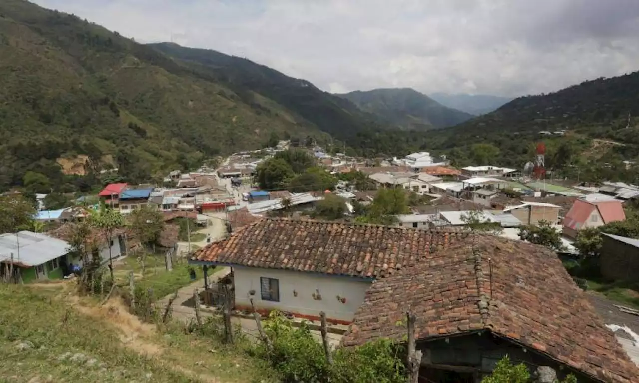 Atacan con fusil y explosivos a comunidad cristiana en Cauca: hay tres heridos