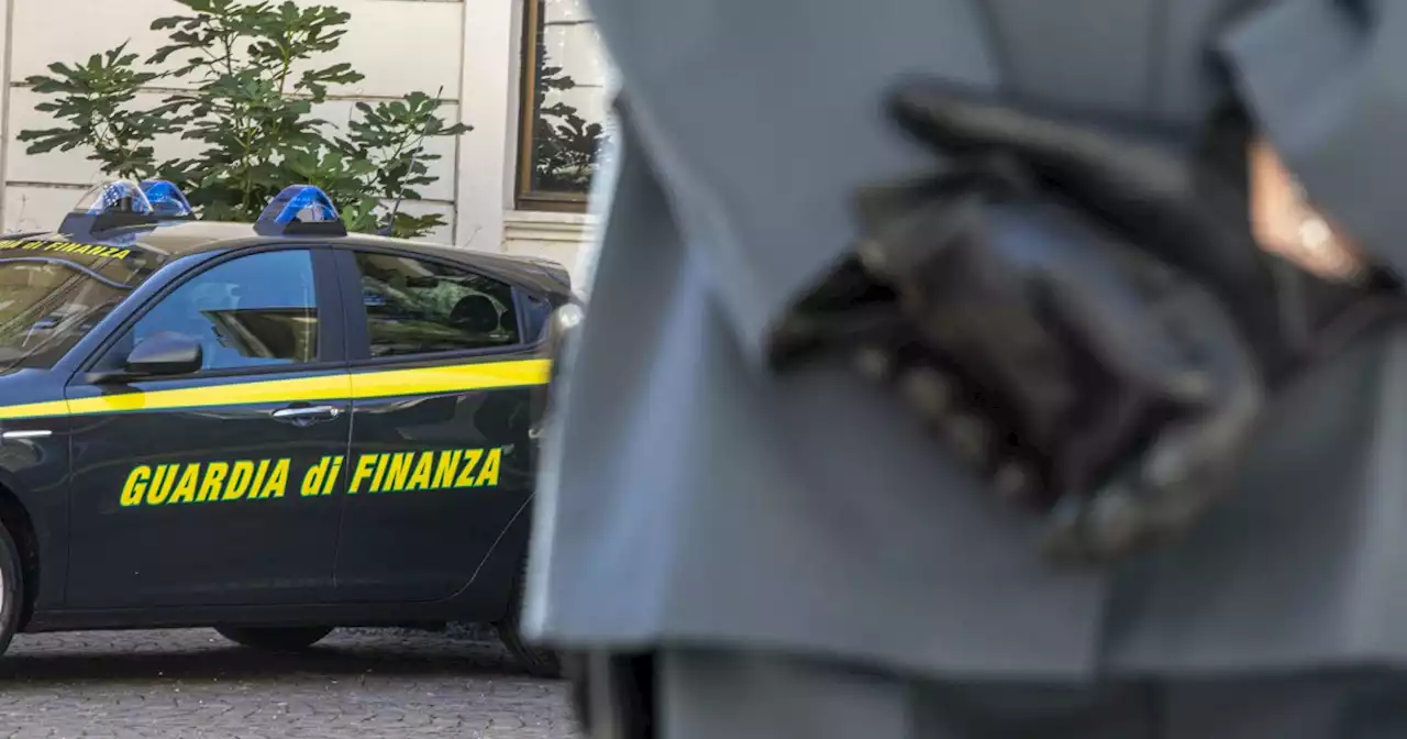 “Dossieraggio su politici e manager”, l'avvocato del finanziere indagato: 'Non ha mai divulgato notizie a terzi' - Il Fatto Quotidiano