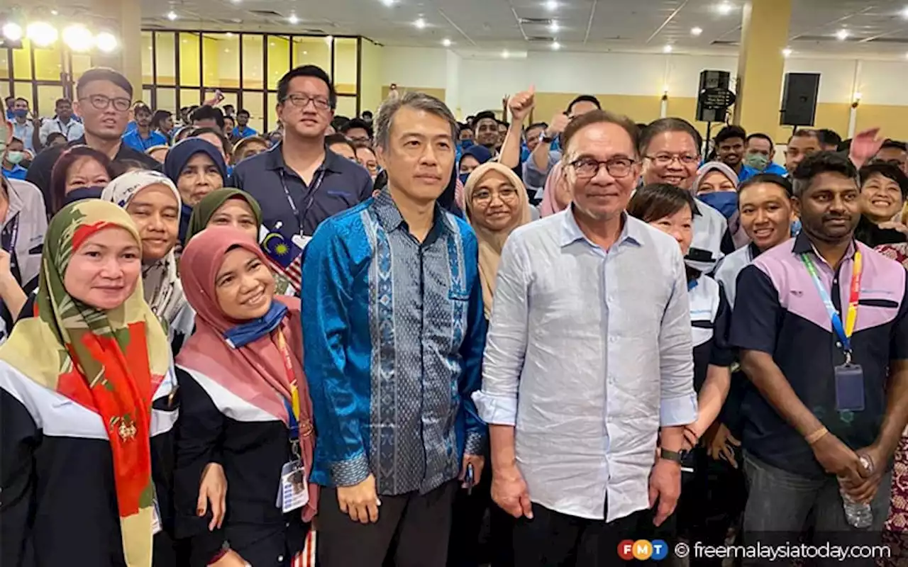 Be efficient like Tesla, Anwar tells civil servants