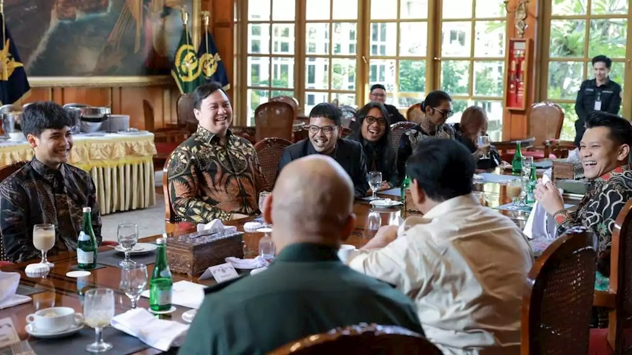 PDI-P Latih Jurkam Muda, Prabowo Undang ”Influencer” dari Kalangan Komedian