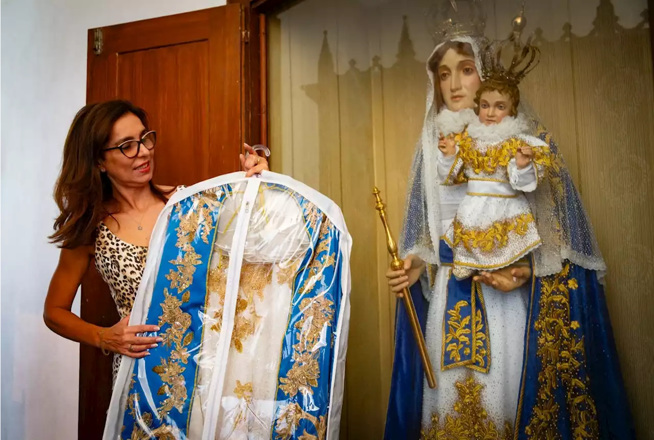 Tradicional troca de vestes de Nossa Senhora da Glória acontece neste sábado