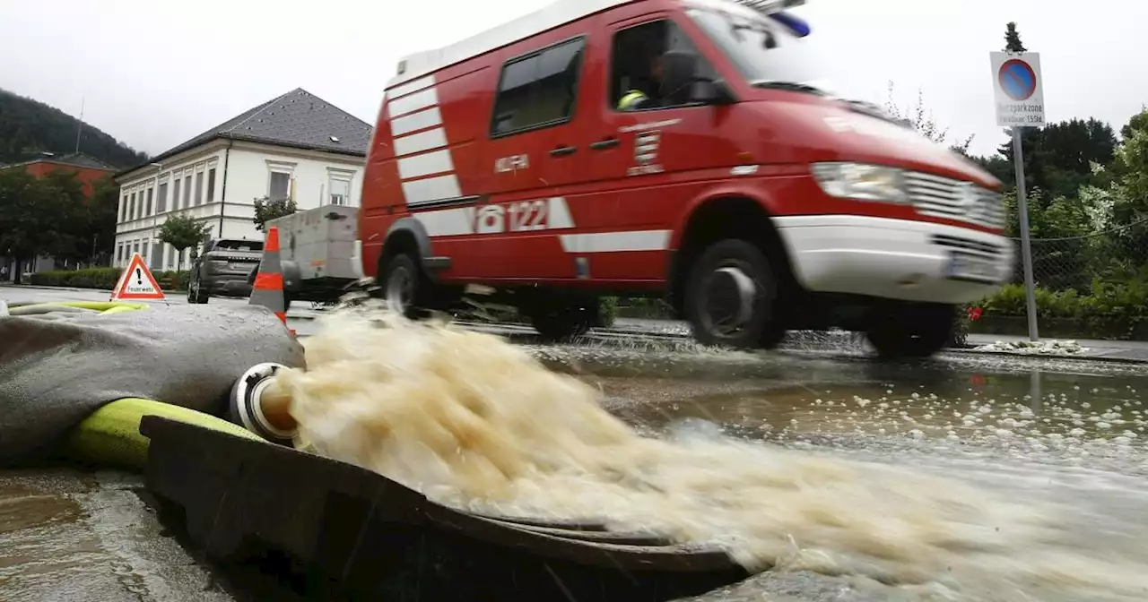 Unwetter in Österreich: Häuser evakuiert + Aufatmen: Damm in St. Paul hat gehalten