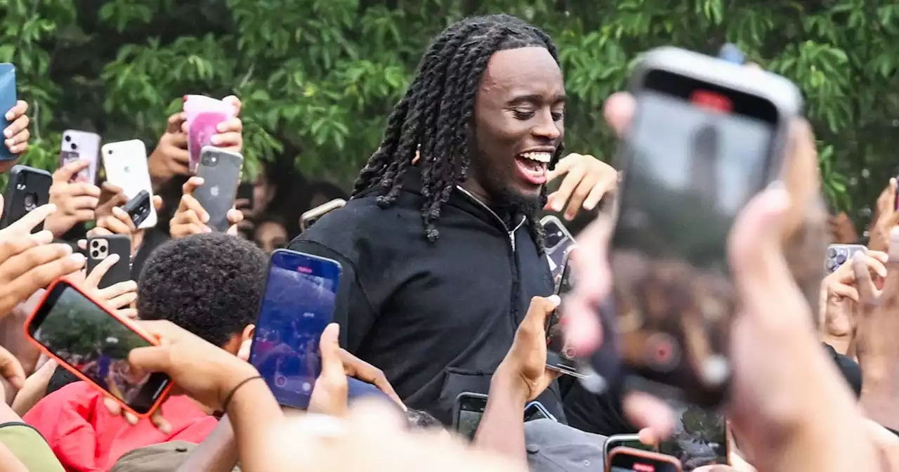 Twitch streamer Kai Cenat facing charges after NYC console giveaway chaos at Union Square Park