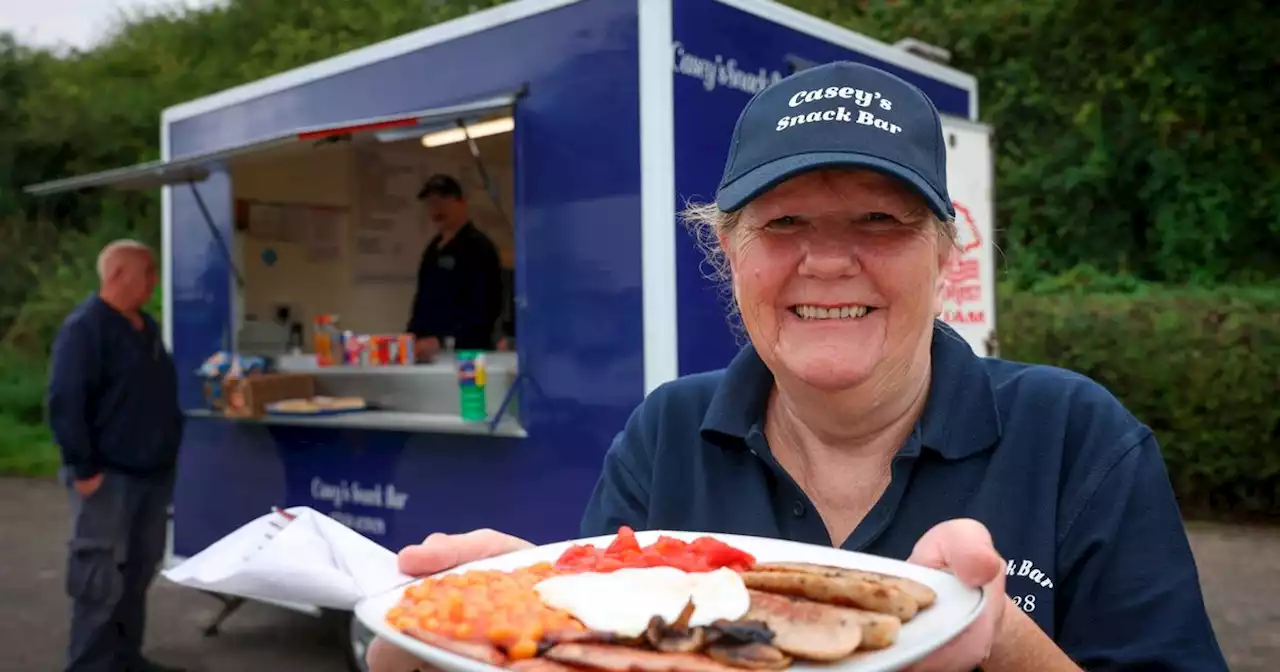 Roadside food truck with glowing reviews for its £5.70 breakfast