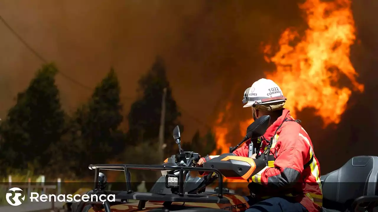 Incêndios. Chamas obrigam ao corte do IC9 em Ourém - Renascença