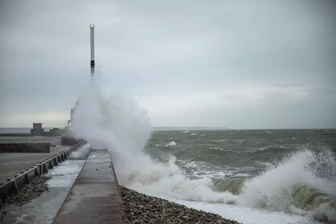 Météo en France : vigilance orange 'vagues-submersion' en Ille-et-Vilaine