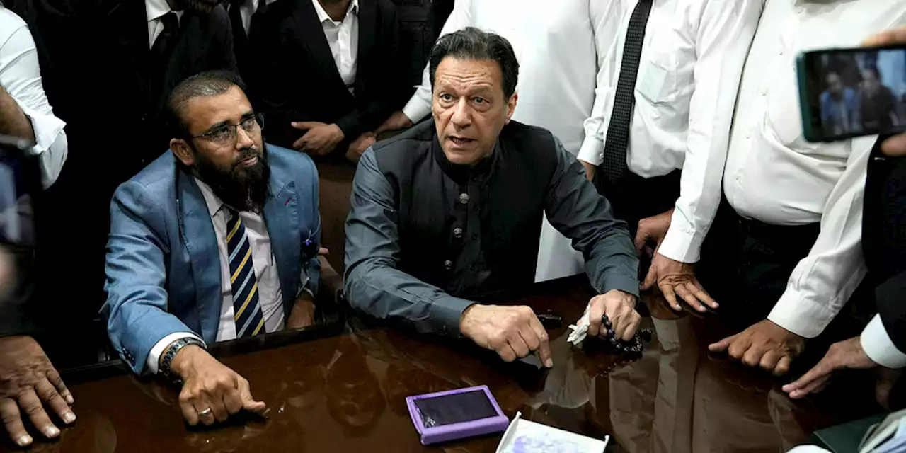 Opposition in Pakistan: Ex-Premier Khan nach Urteil verhaftet