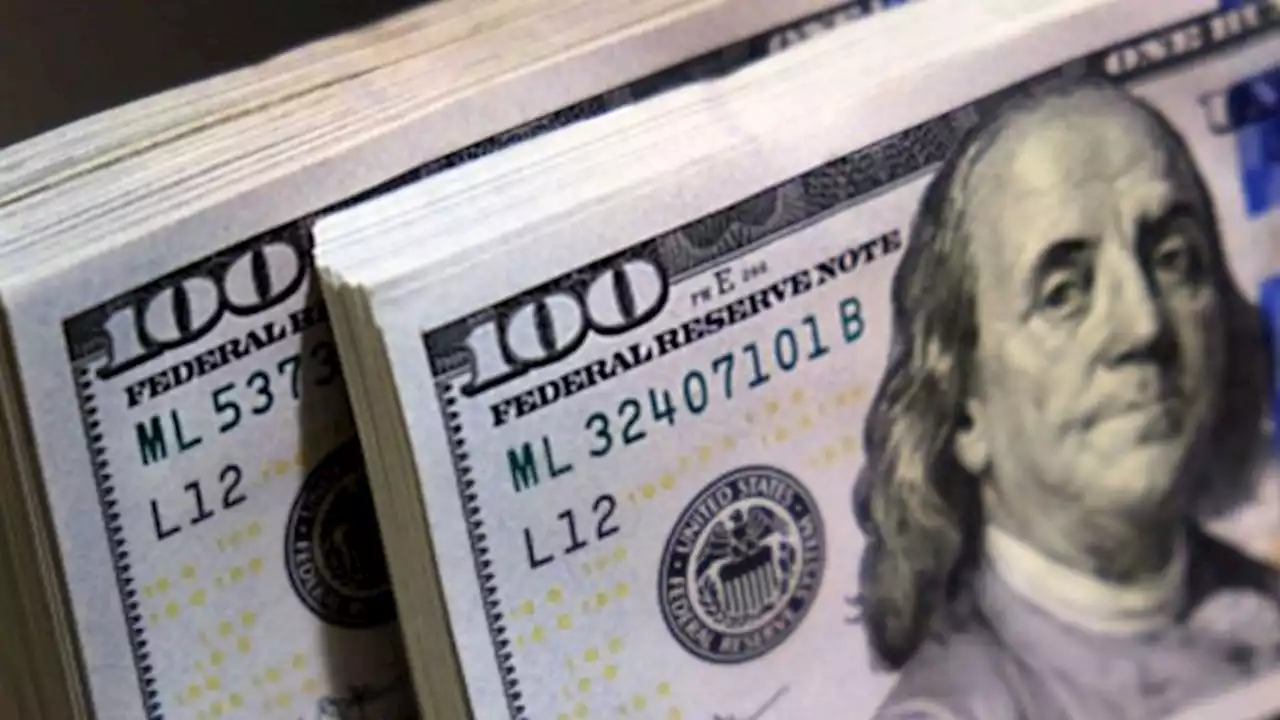 El dólar blue marcó un nuevo récord: la cotización cerró a $574