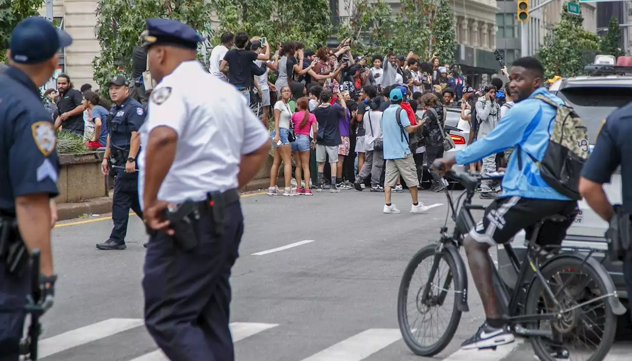 Detenido un 'streamer' que causó caos en Nueva York al prometer consolas gratis