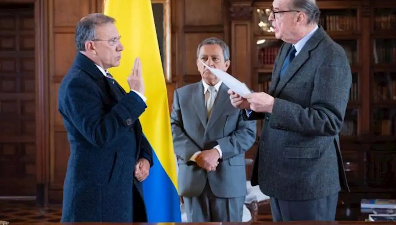 Roy Barreras tomó posesión como embajador del Reino Unido