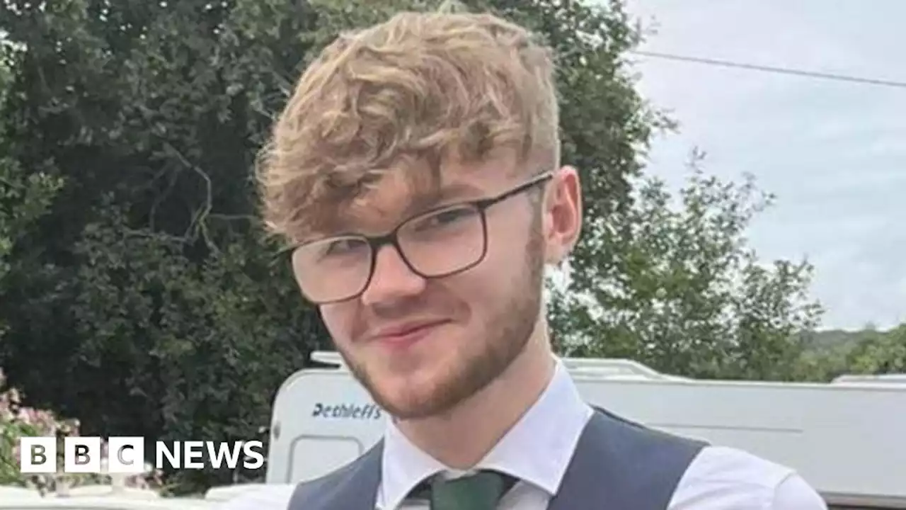 County Donegal: Conor McGinley killed in car crash