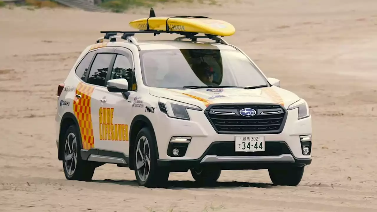 Subaru Supports Japan’s Beach Lifesavers With Foresters And Crosstreks | Carscoops