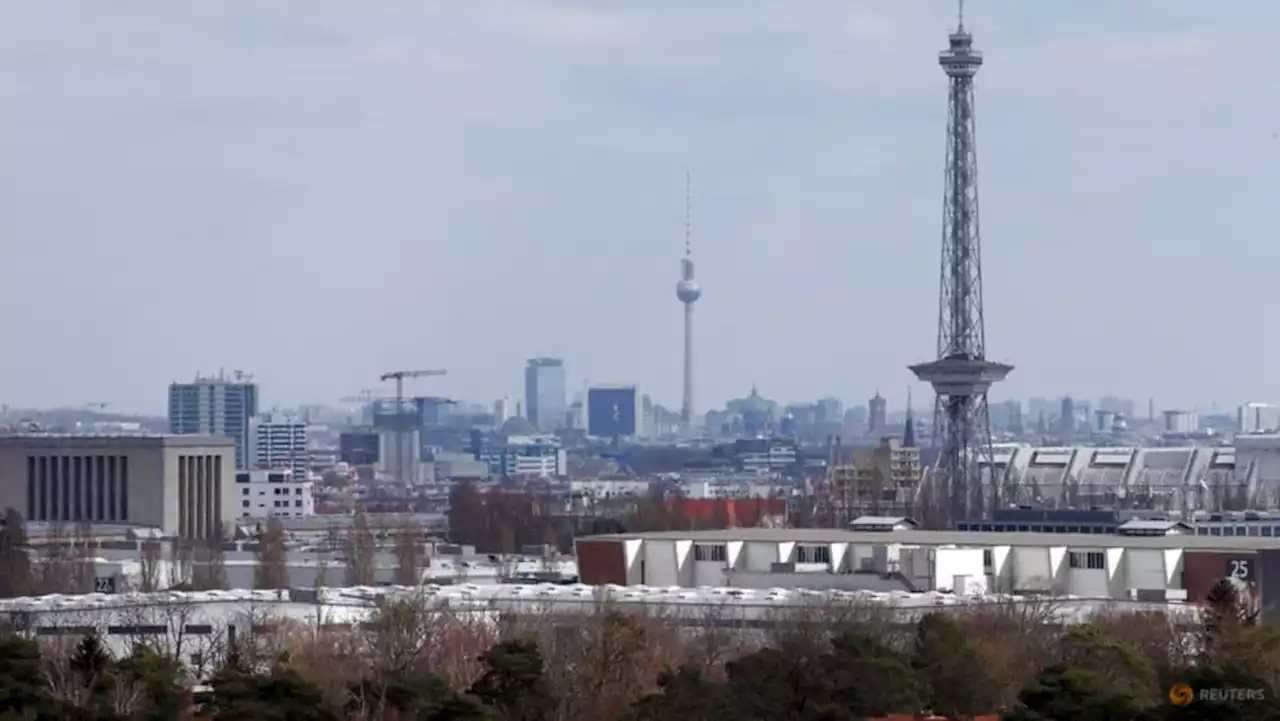 Berlin police say autopsy next step in case of Mexican woman found in canal