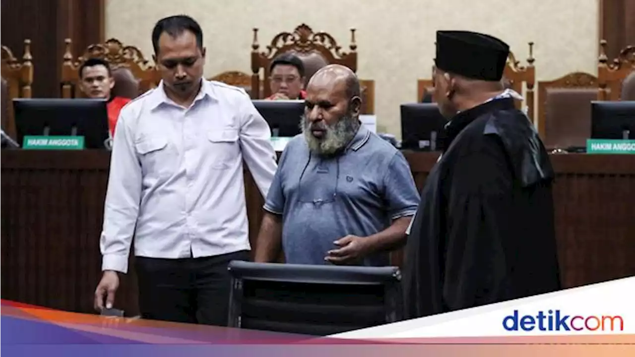 Apa Langkah KPK Usai Kebiasaan Jorok Lukas Enembe Dikeluhkan Tahanan?