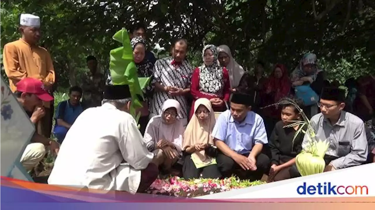 Tangis Ayah Zidan Mahasiswa UI, Minta Pembunuh Dihukum Mati