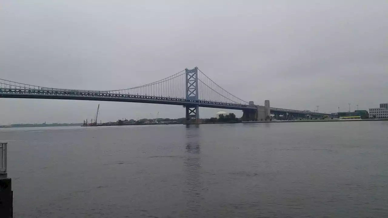 Benjamin Franklin Bridge back open after trespasser prompts shutdown