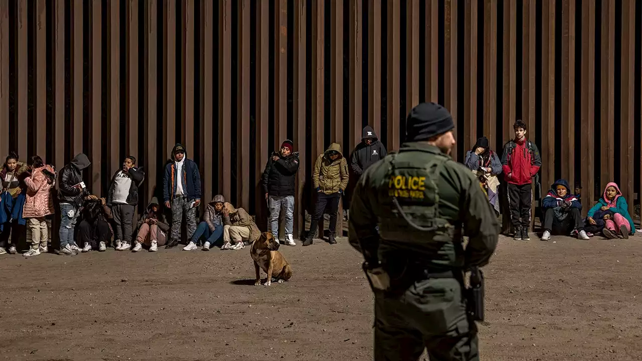 Border Patrol forced to keep migrants outdoors in Arizona desert as numbers rise