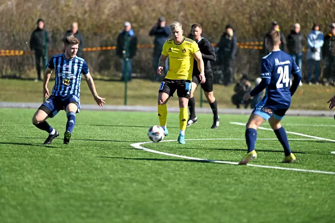 12.50: Följ Astrios jakt på att återta serieledningen