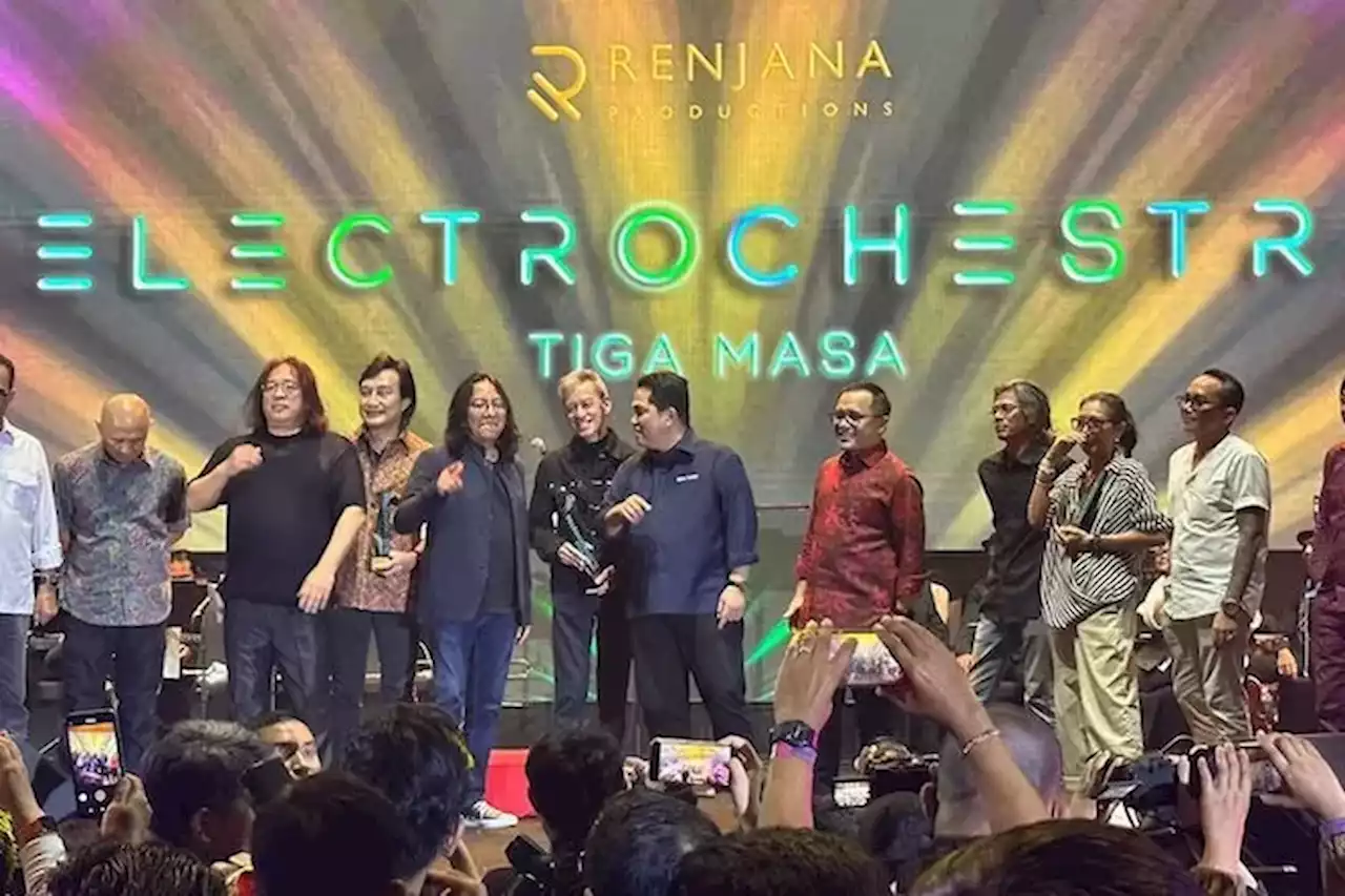 Konser Electrochestra Tiga Masa Sukses Digelar, Banjir Penghargaan untuk Musisi Lintas Generasi - Jawa Pos