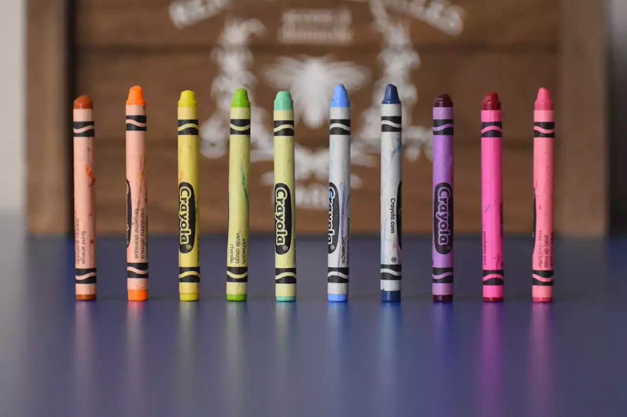 Des séries TV basées sur les Crayola, vous n'en voulez pas ? Vous en aurez quand même