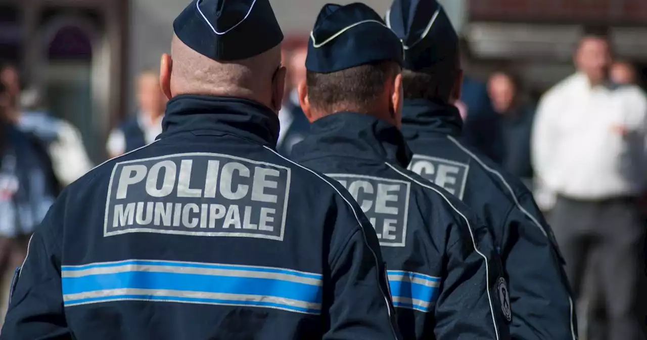 Lyon : un policier municipal traîné sur plusieurs mètres après un refus d'obtempérer