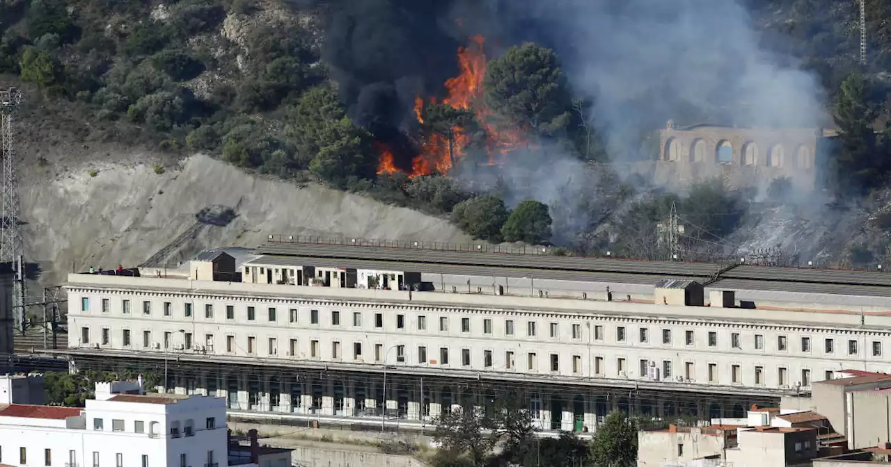 L’incendie à la frontière en l’Espagne et la France est sous contrôle