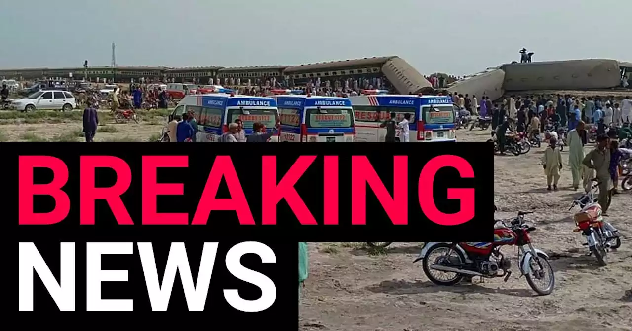 Train derails killing at least 15 people in Pakistan