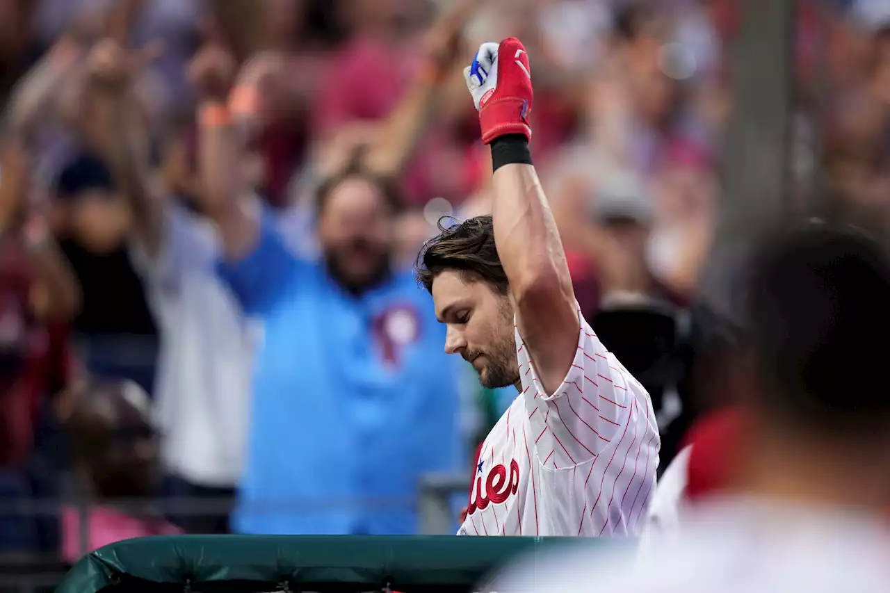 A reinvigorated Turner lifts Phillies over Royals