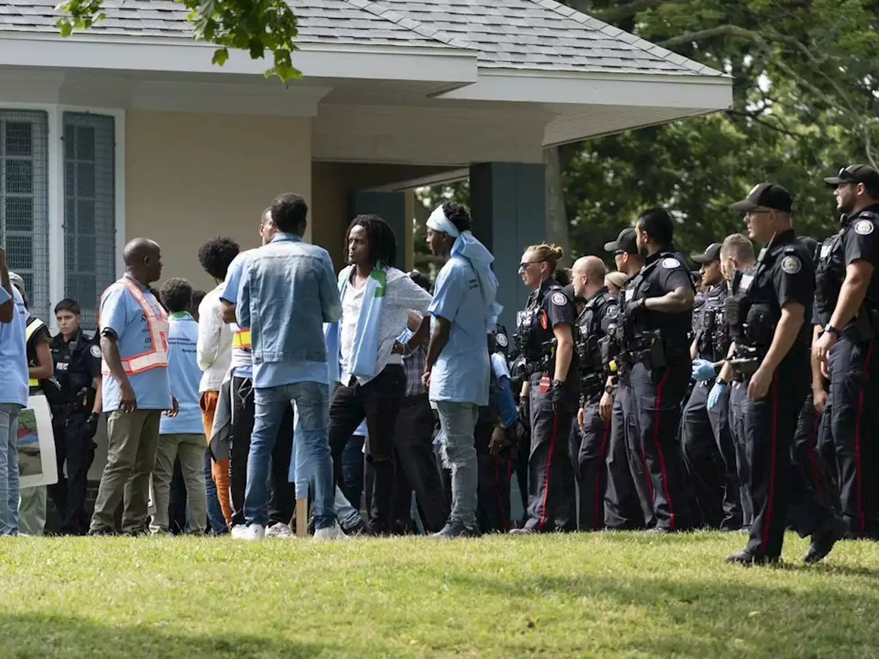 Toronto revokes Festival Eritrea permit after day of protests, violent clashes