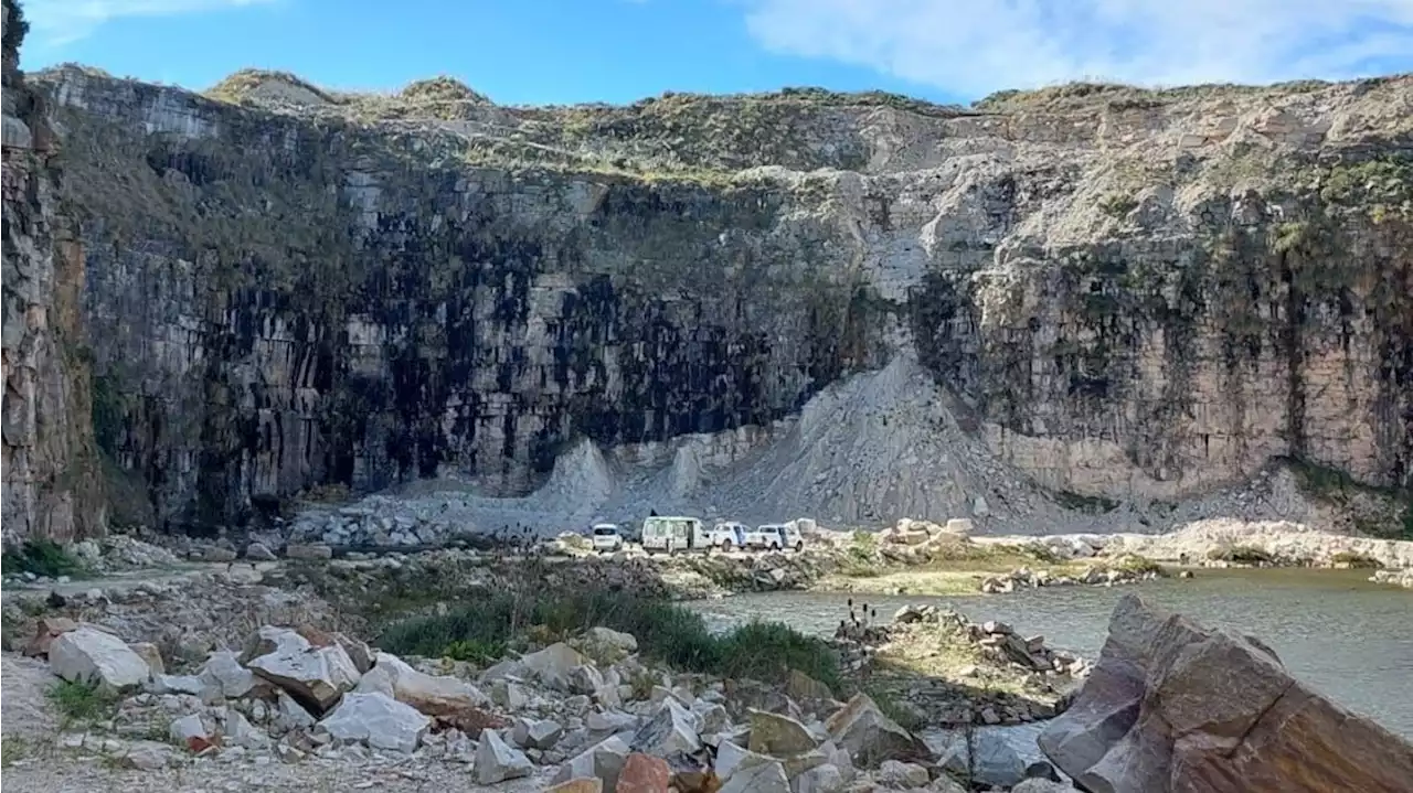 Tragedia en Chapadmalal: un hombre de 40 años hacía trekking y cayó en una cantera