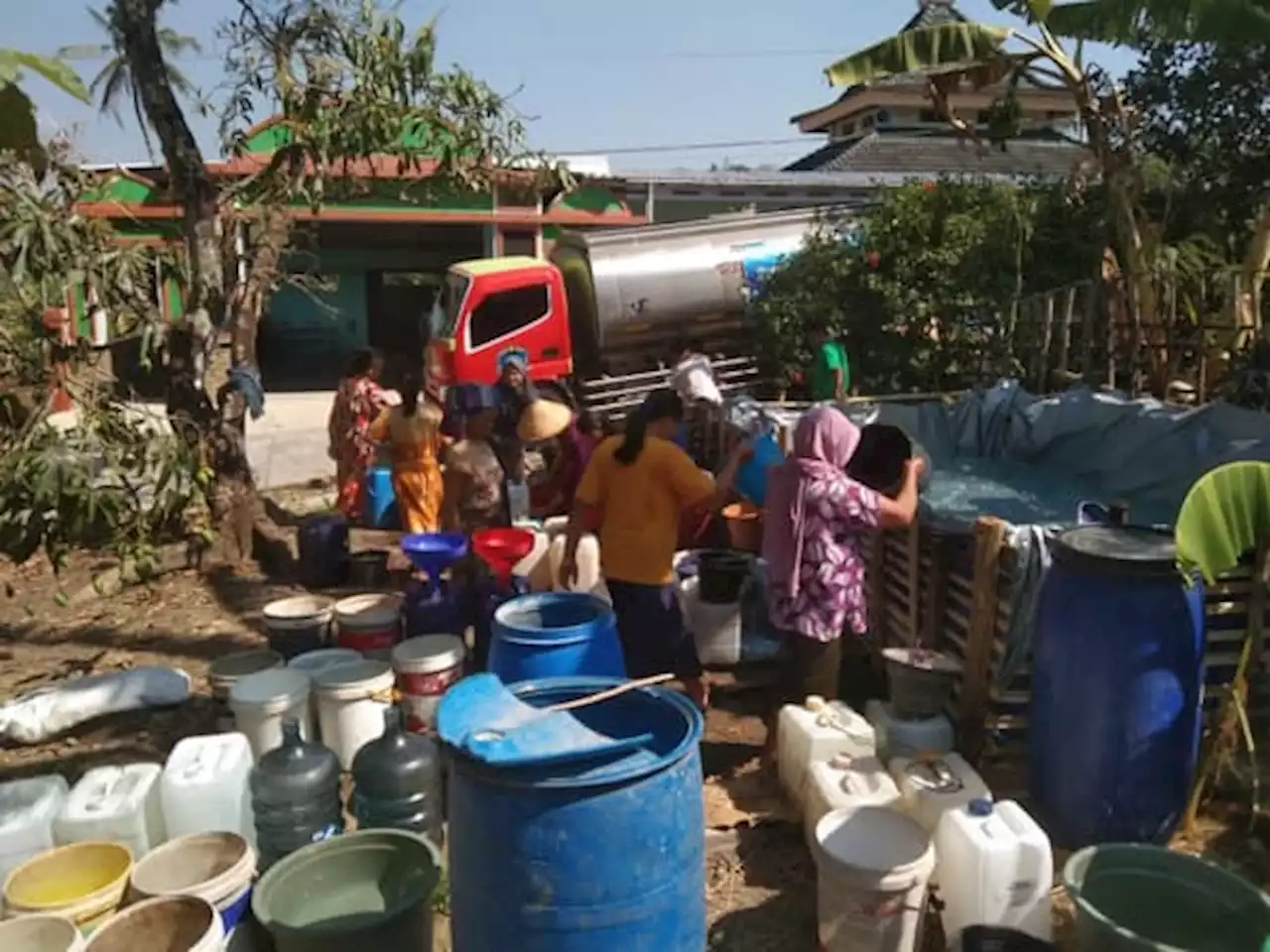 Ratusan Keluarga di Garangan Boyolali Krisis Air, Nogosari Peduli Kirim Bantuan