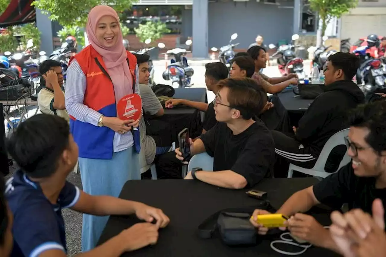 Anwar pivots to home ground to stem opposition march in PH strongholds Penang, Selangor