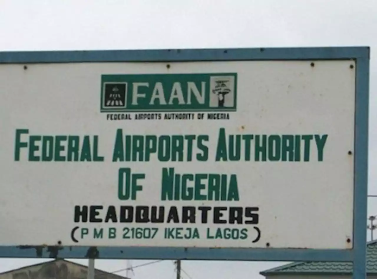 FAAN hands over 21 'touts, scavengers' arrested at Lagos airport to police | TheCable