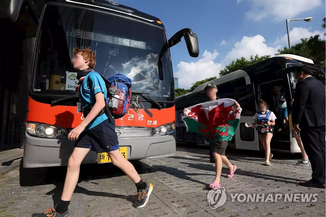 잼버리 대원들 '한국 관광' 나선다…지자체 지원책 속속 내놔(종합) | 연합뉴스