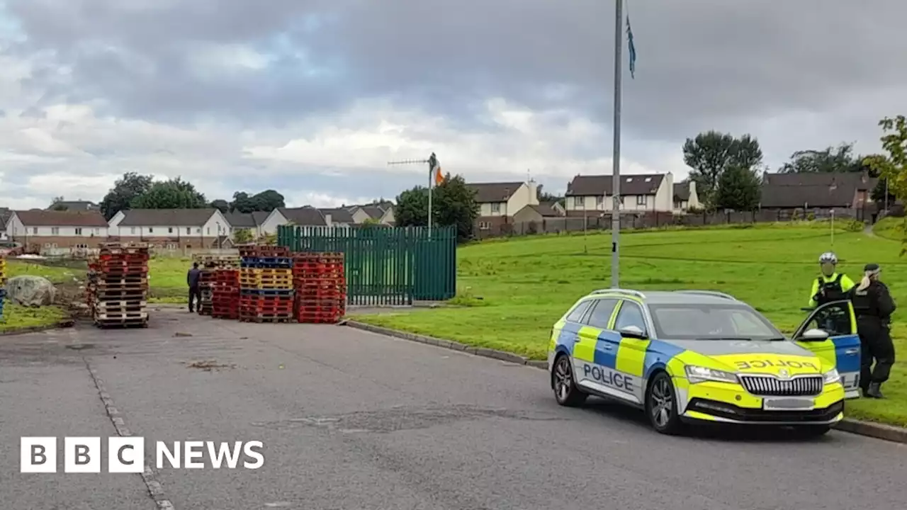 Derry: Material removed from Galliagh bonfire site