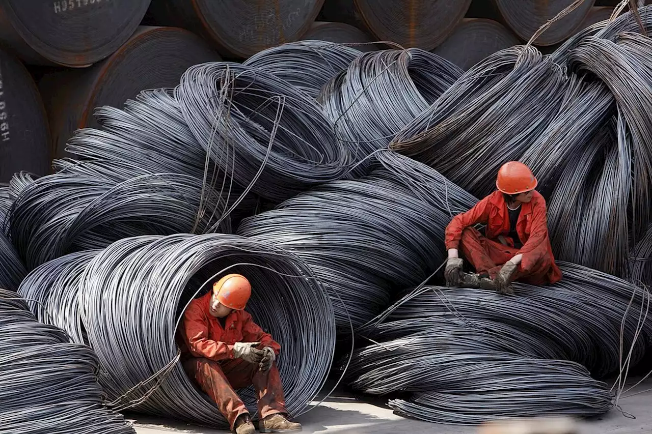 Chinese Steel Is Caught in a Night Trading Dilemma