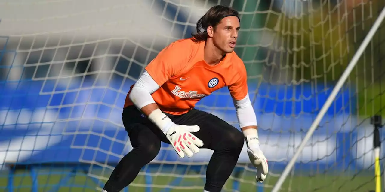 Resmi, Inter Milan Kenalkan Yann Sommer Si Kiper Baru - Bola.net