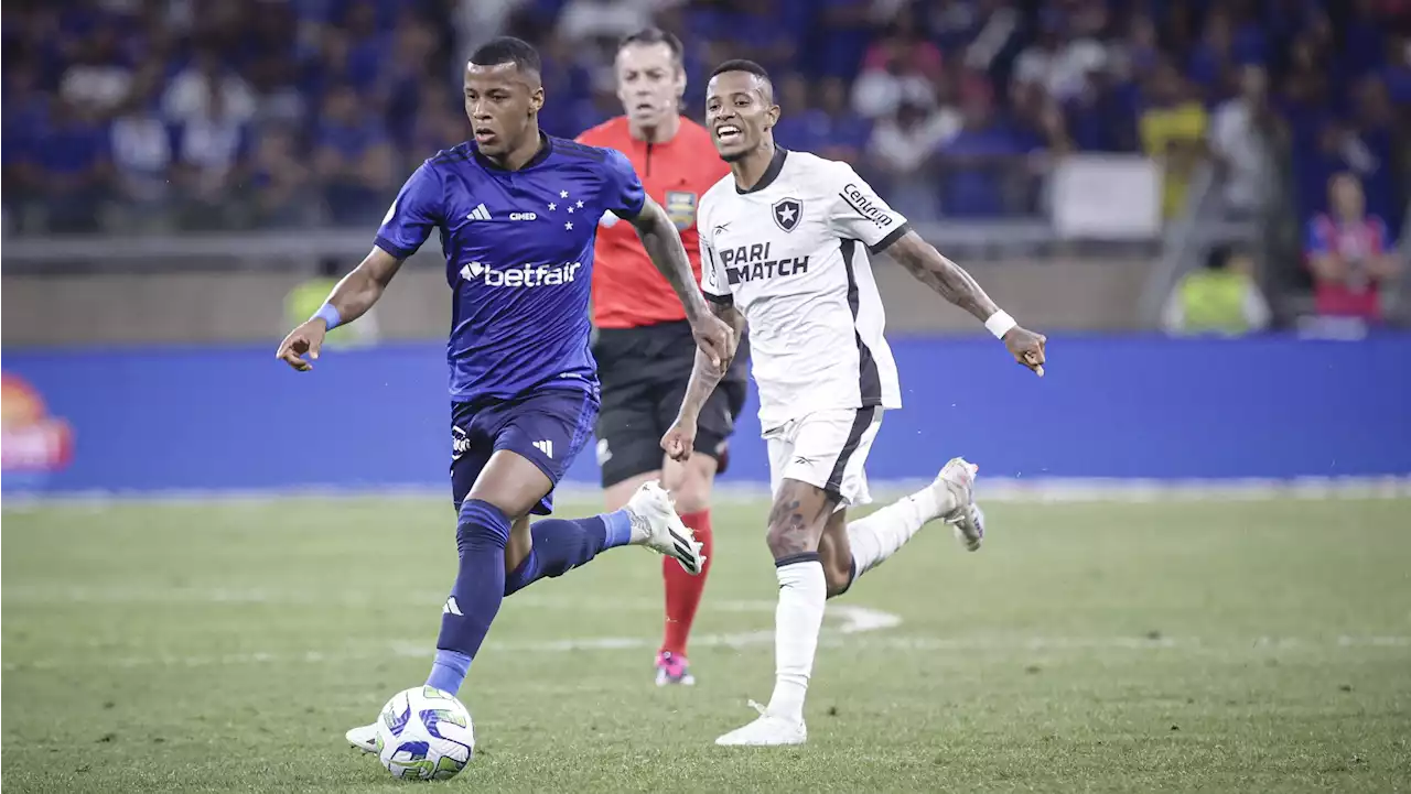 Cruzeiro domina líder Botafogo, mas para em Lucas Perri e empata pelo Brasileiro