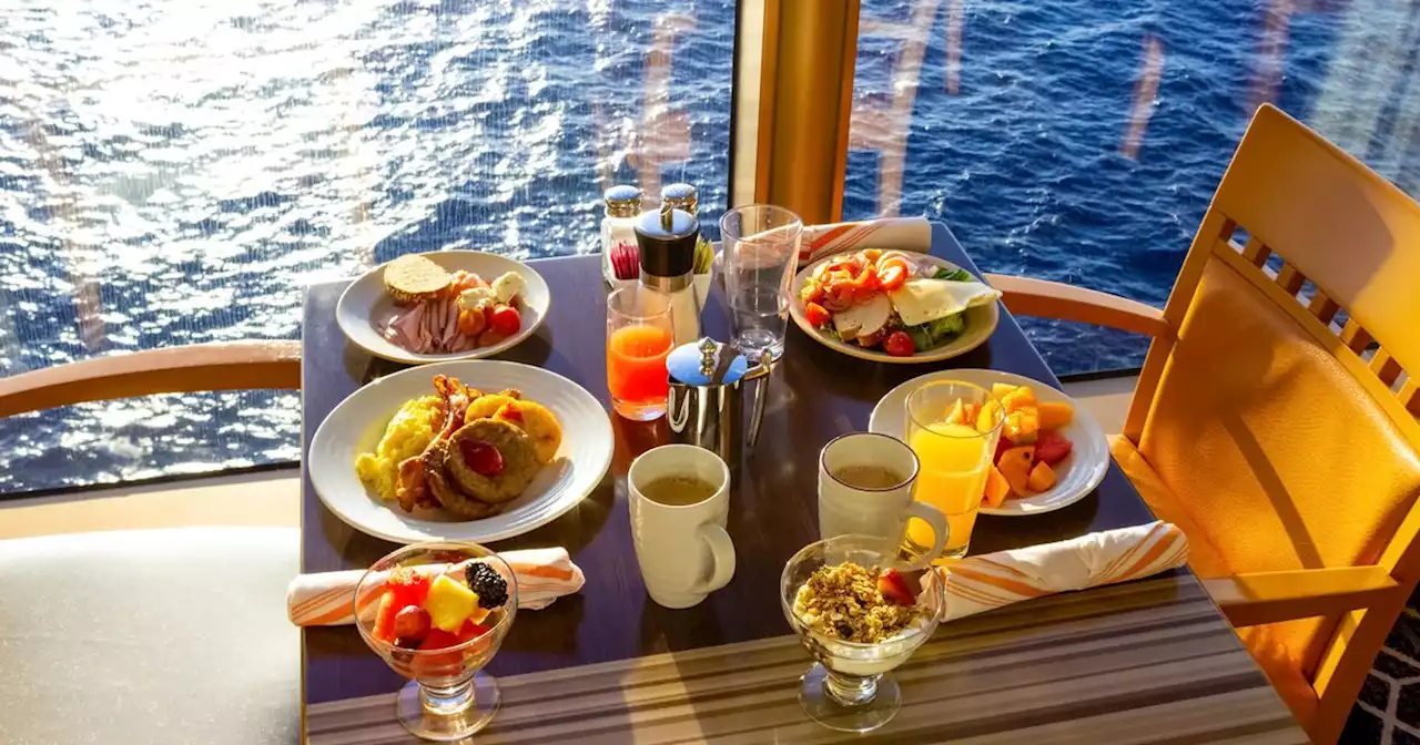 Cruise-lovers warned of common buffet habit that is 'frowned upon'