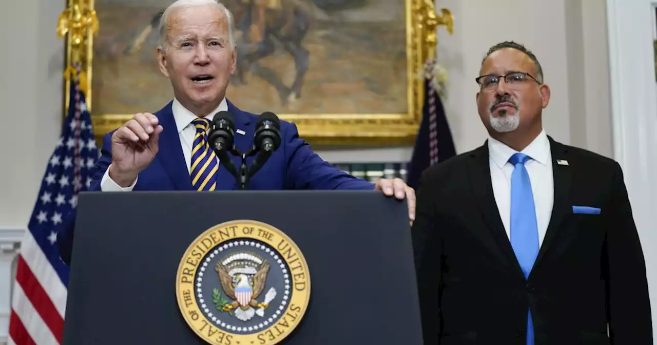 Biden's new student debt relief policy blocked by appeals court