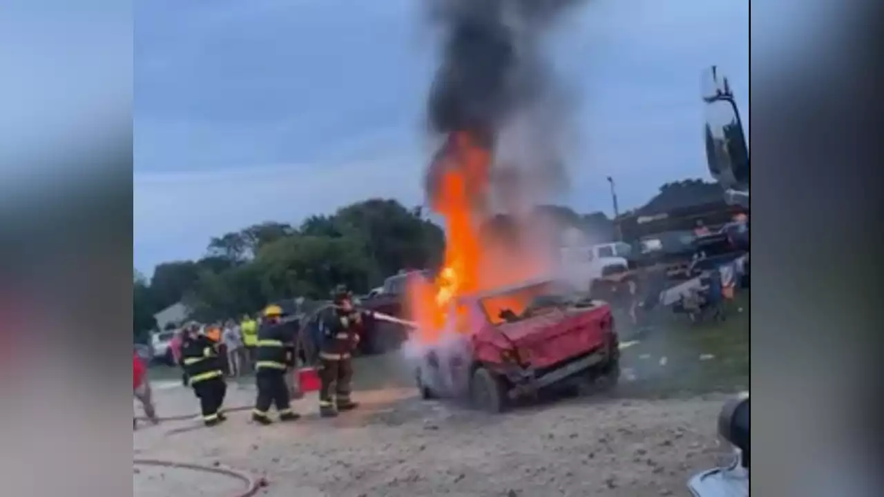 One driver seriously burned in Wisconsin fair demolition derby fire